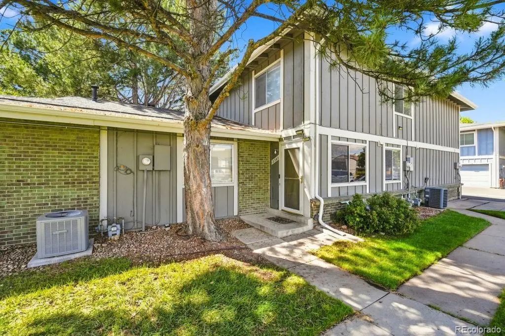 13395 E Louisiana Avenue, Aurora