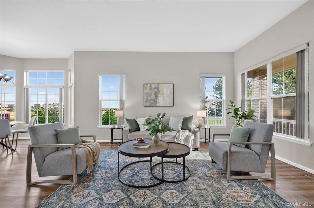 21 Woodland Circle, Highlands Ranch