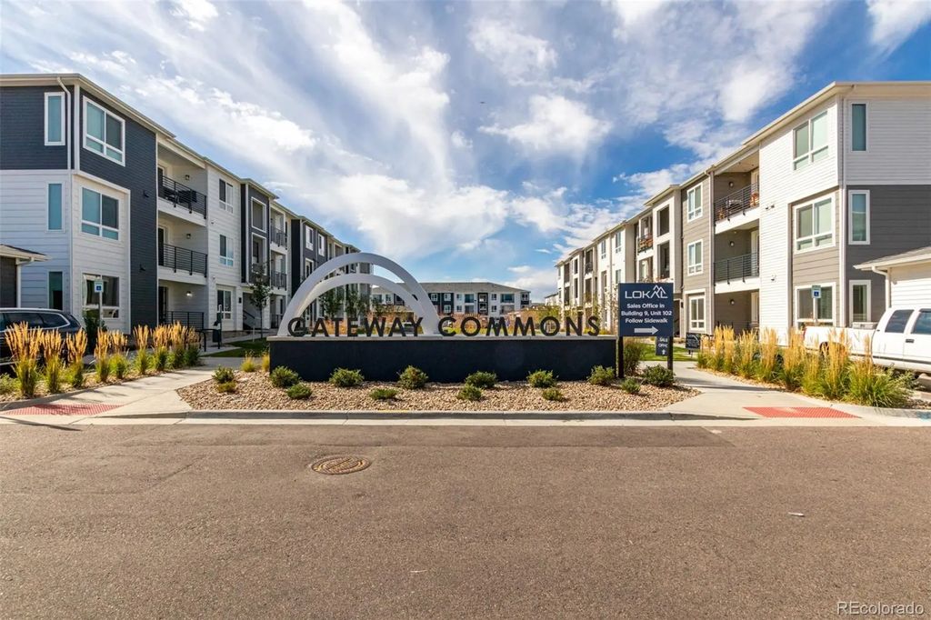 6153 N Ceylon Street 204, Denver