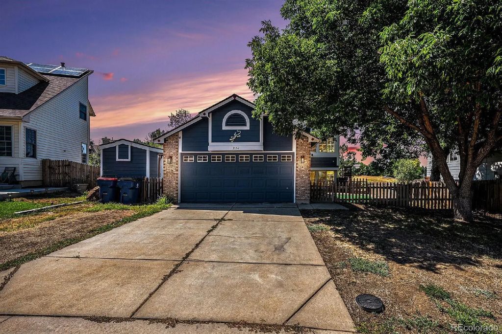 3657 S Flanders Street, Aurora