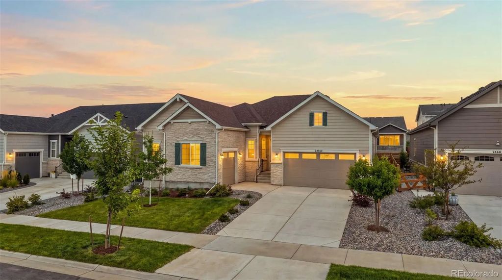 24663 E 36th Avenue, Aurora