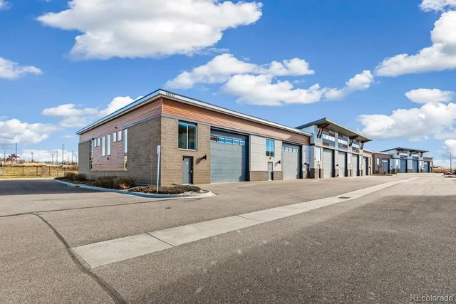 18233 Lincoln Meadows Parkway 101, Parker