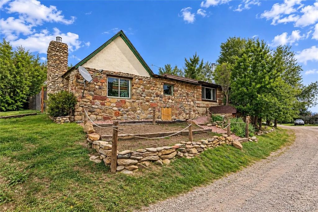 11900 County Road 23.2, Weston