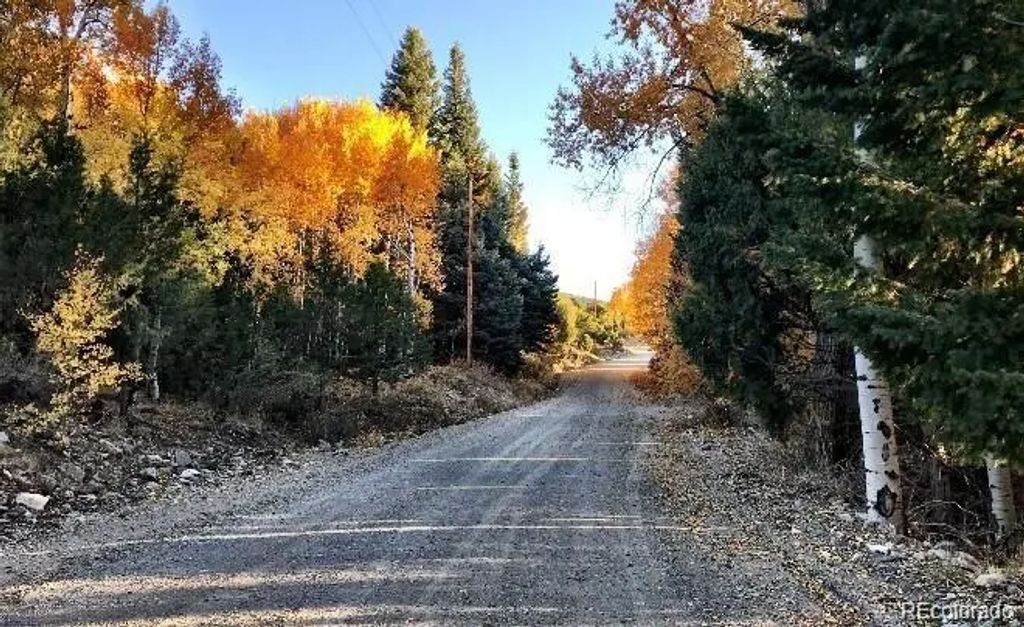 233 Lake Of The Falls Parkway, Mosca