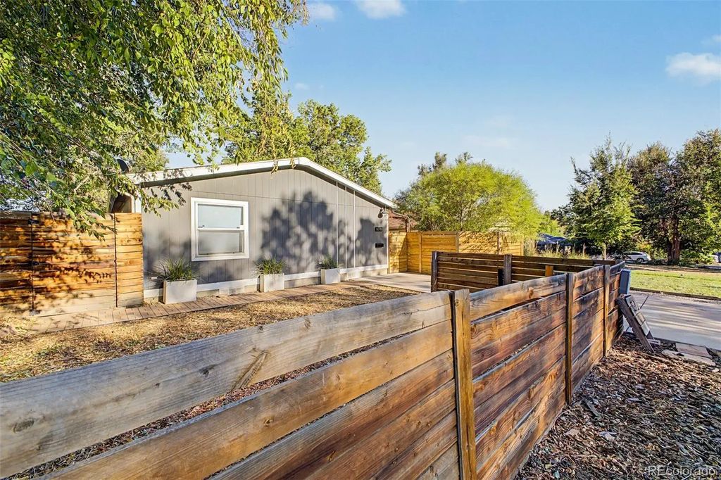 370 Irving Street, Denver