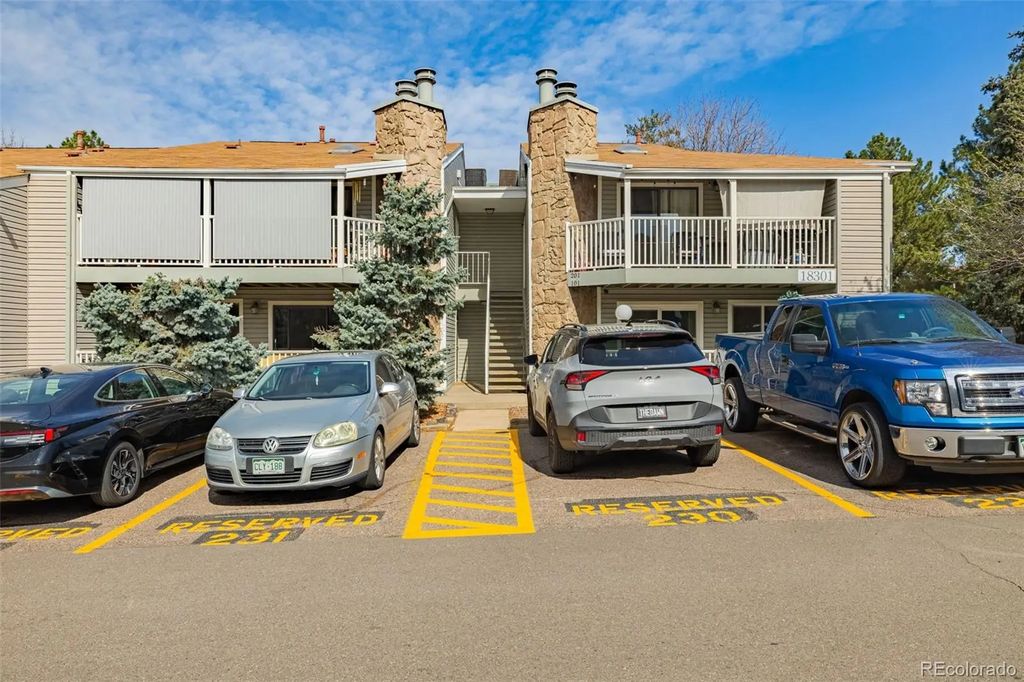 18301 E Kepner Place 201, Aurora