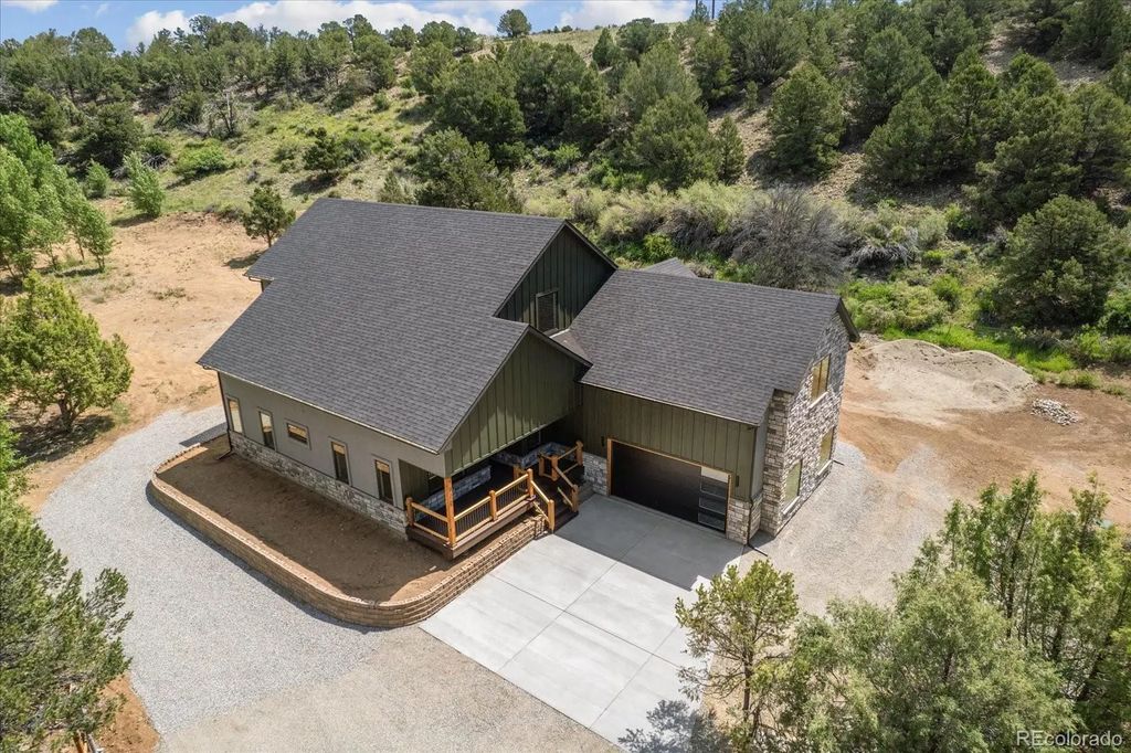 7916 Cozart Lane, Salida