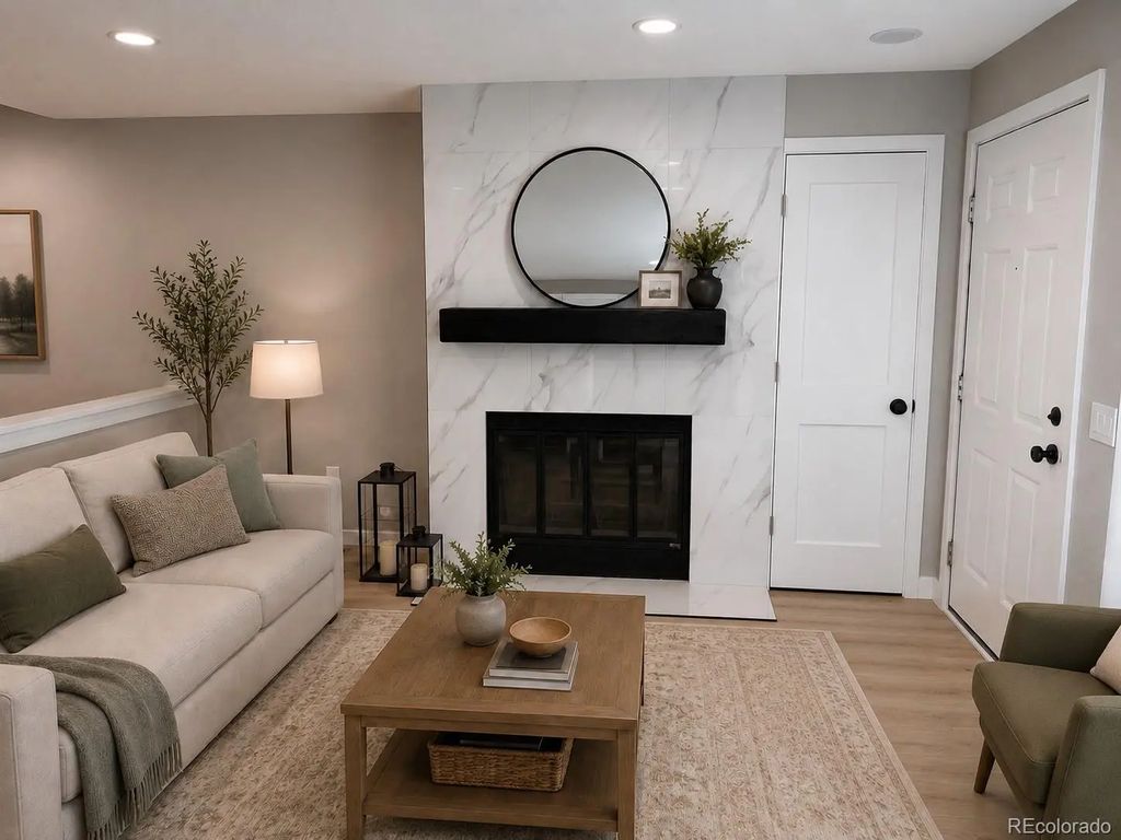 5250 S Huron Way 1-103, Littleton
