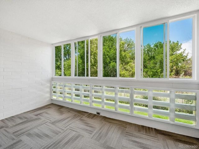 635 S Alton Way 4b, Denver