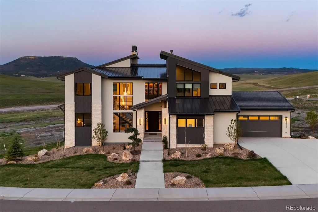 5815 Peppy San Circle, Sedalia