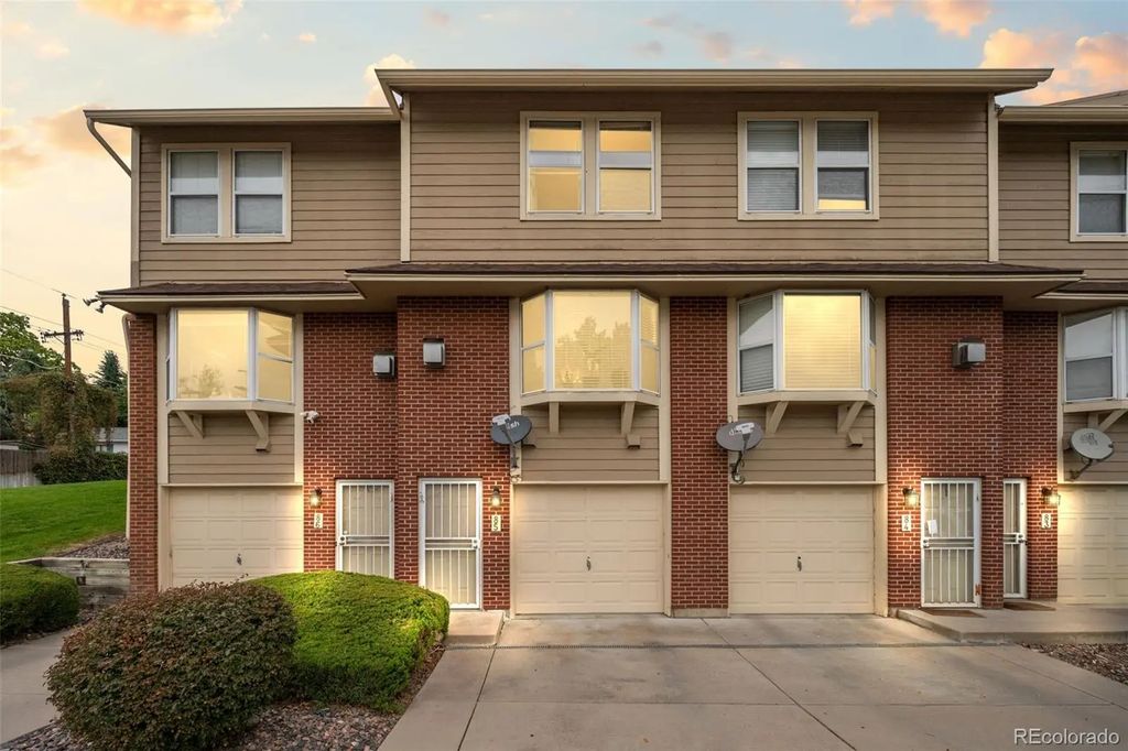 3300 W Florida Avenue 85, Denver