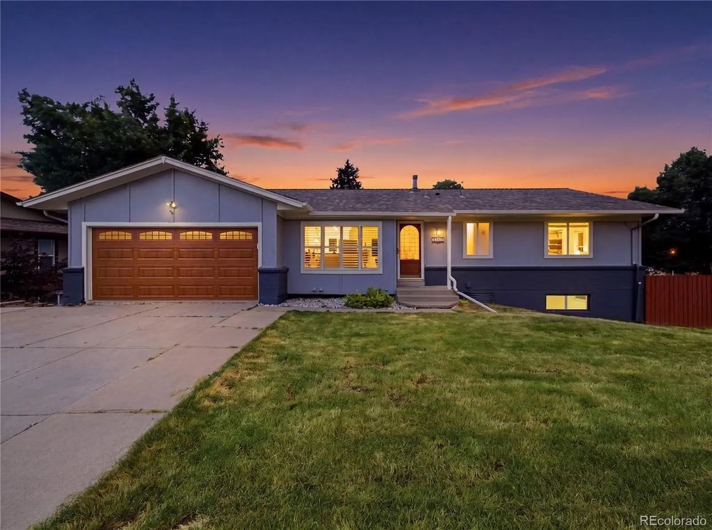 13090 W Warren Avenue, Lakewood