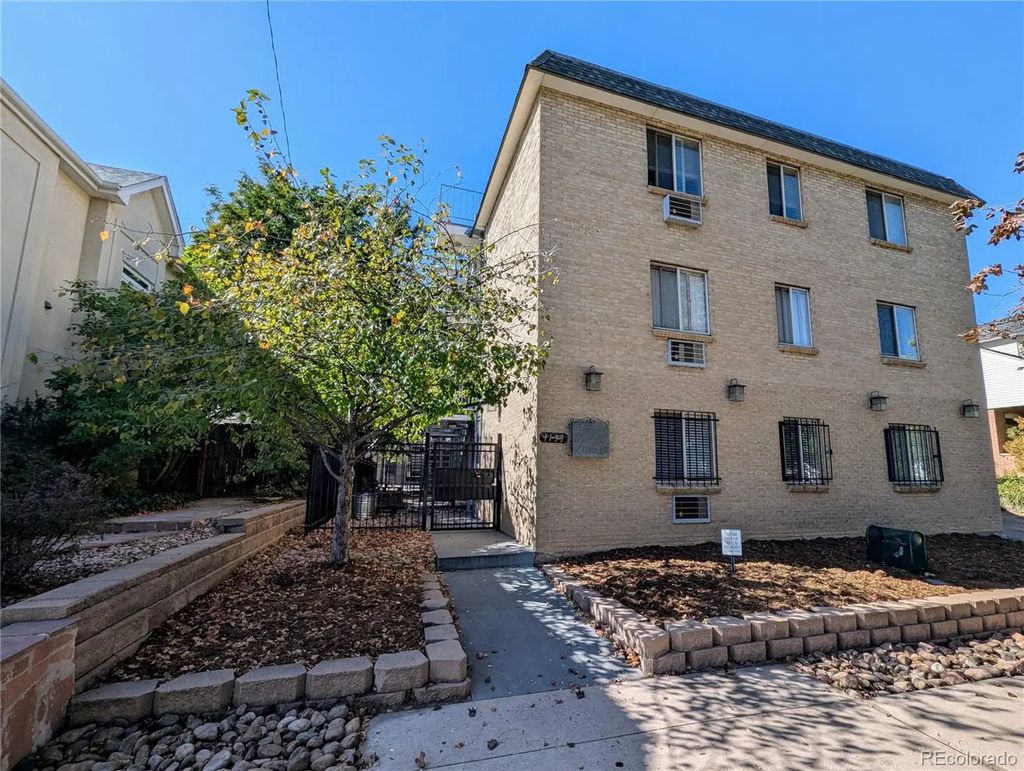 1135 N Elizabeth Street 102, Denver