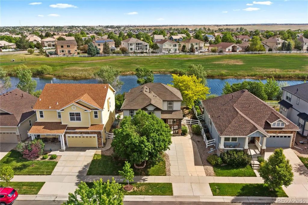 1340 S Duquesne Circle, Aurora