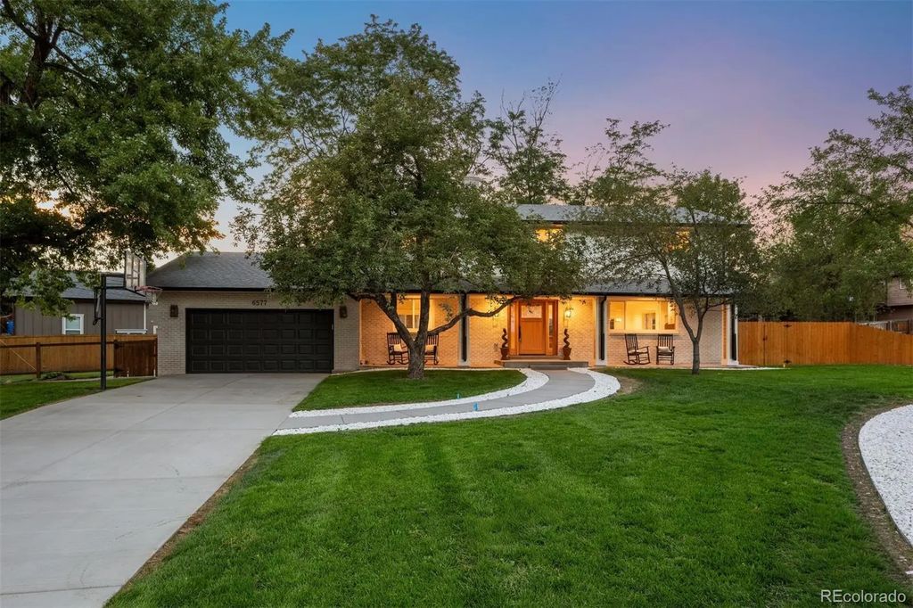 6577 Everett Street, Arvada