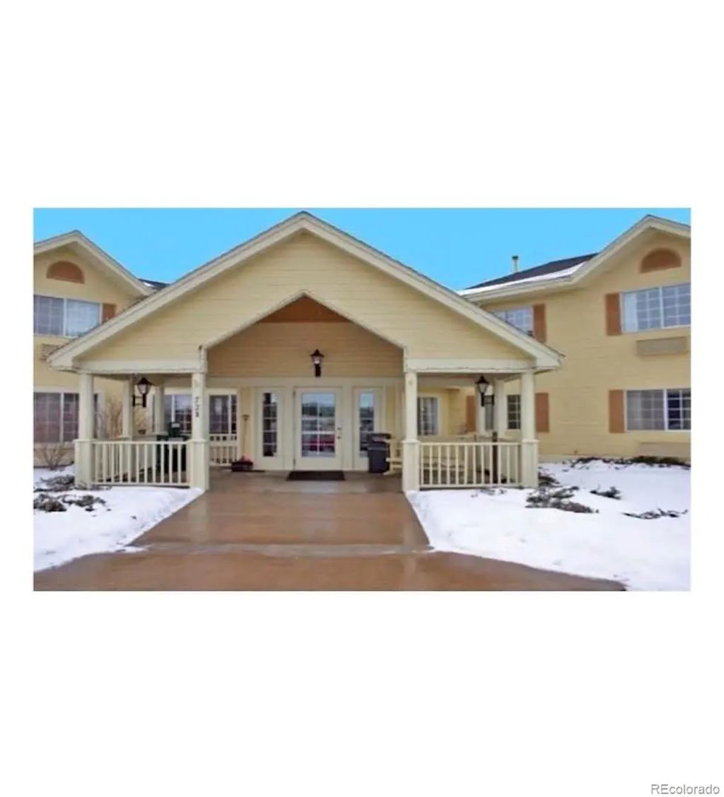 730 Country Drive, Woodland Park