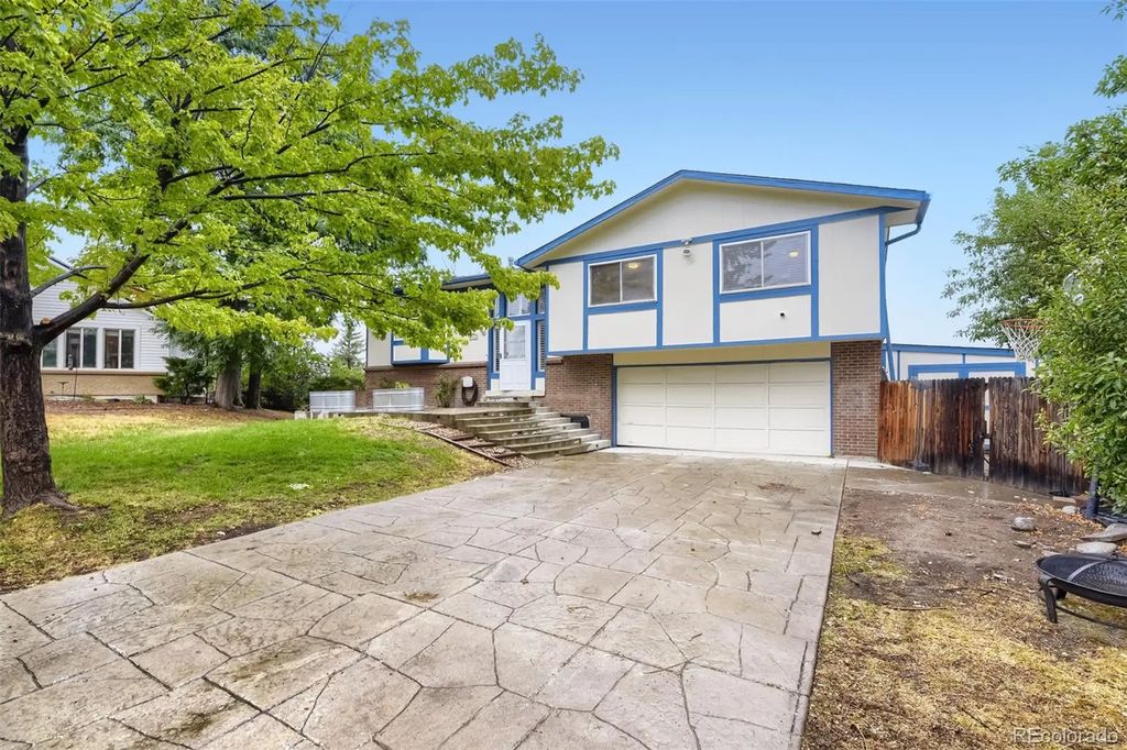 7533 W Ottawa Place, Littleton