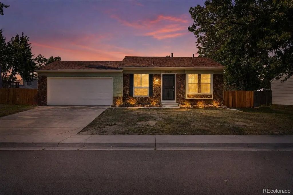 19024 E 22nd Drive, Aurora