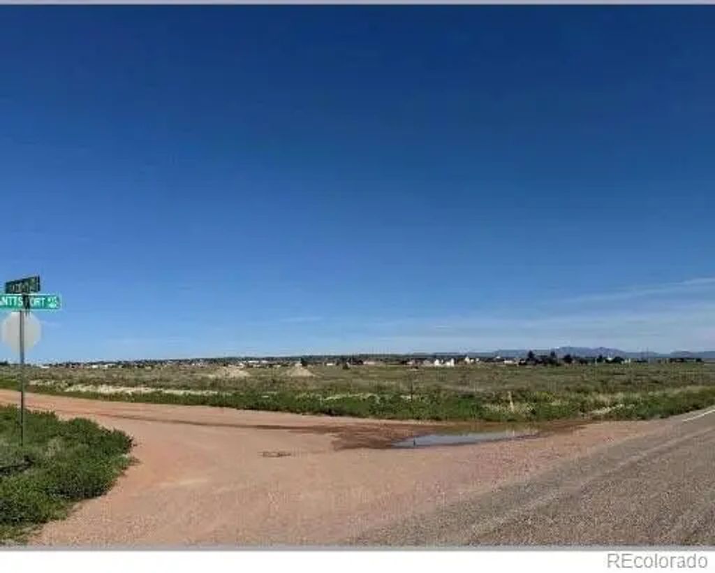 888 E Witzer Drive, Pueblo West