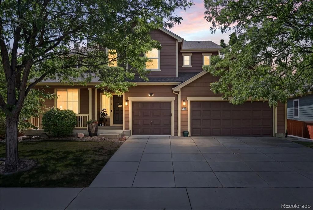 619 Folklore Avenue, Longmont