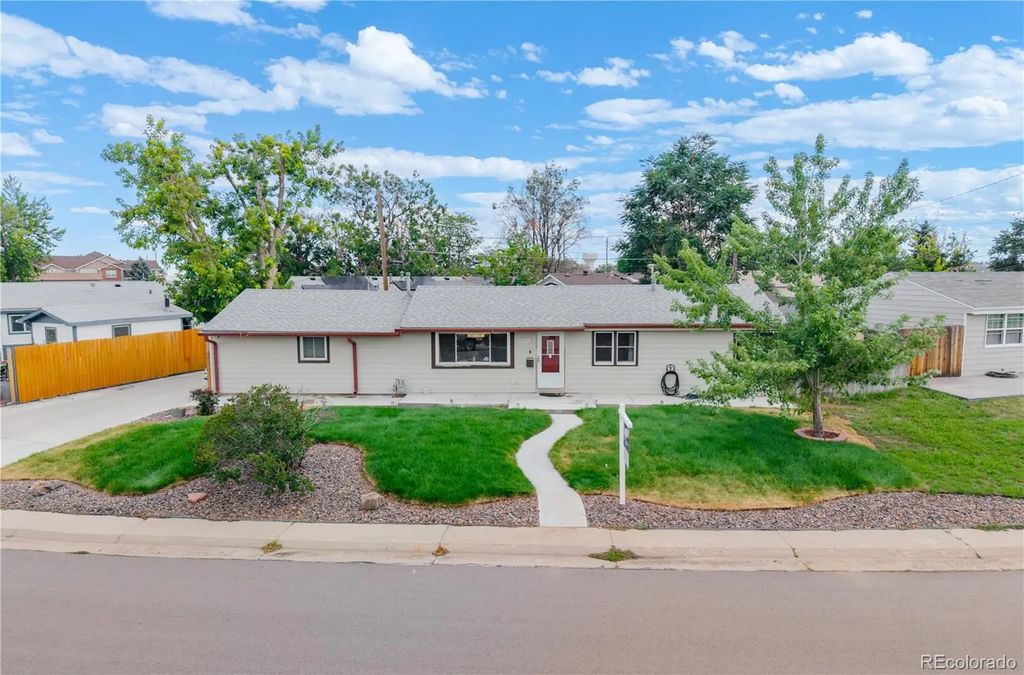 8840 Hooker Way, Westminster
