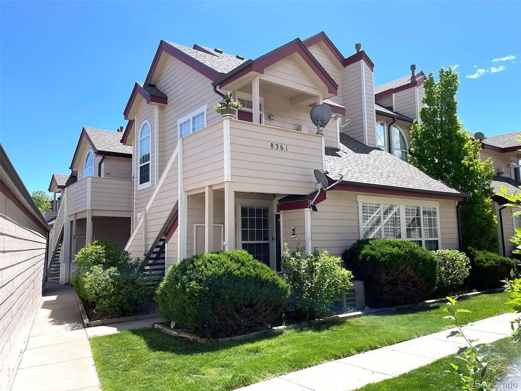8361 S Upham Way 209, Littleton