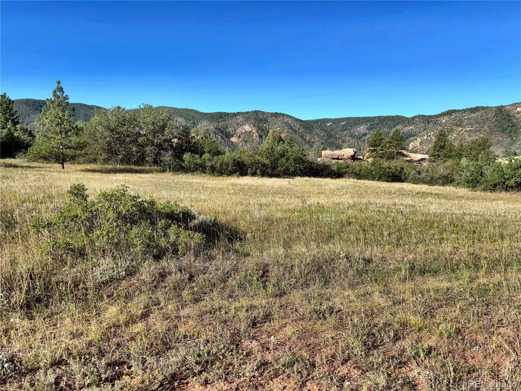 6235 Perry Park Boulevard, Larkspur