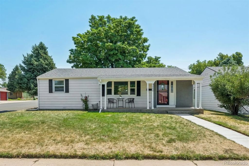3000 S Corona Street, Englewood