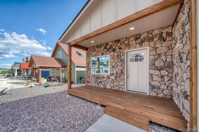 10515 Willow Avenue, Poncha Springs