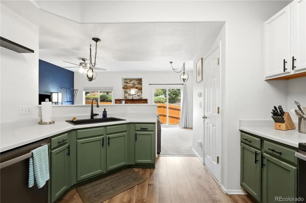 9060 Gale Boulevard 2, Thornton
