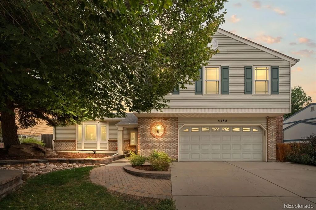 5482 S Salida Street, Centennial