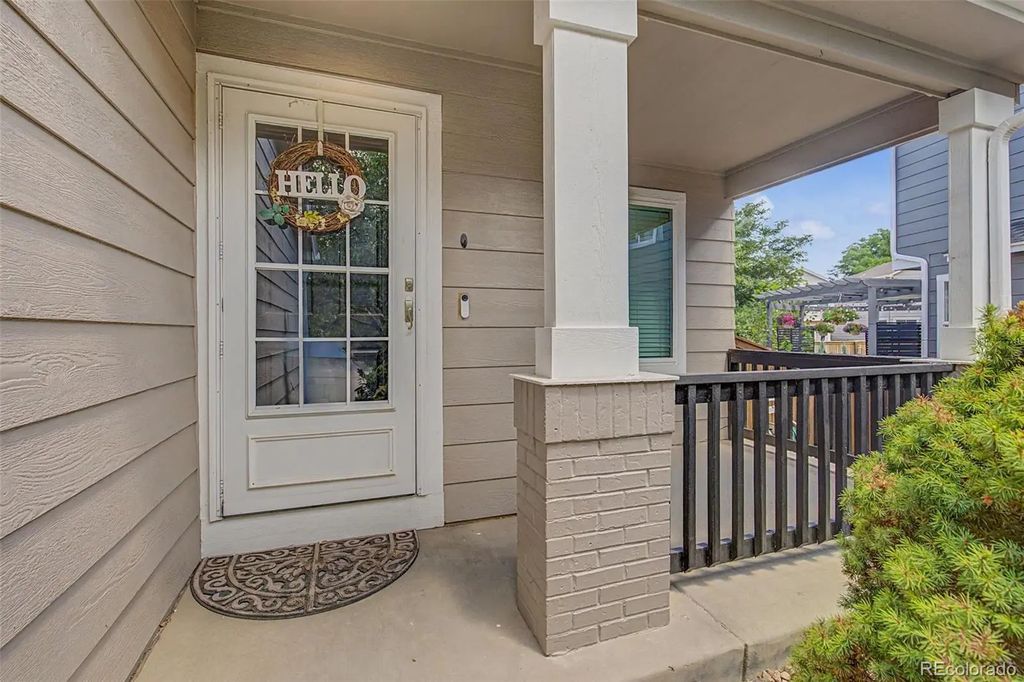 9358 Wolfe Place, Littleton