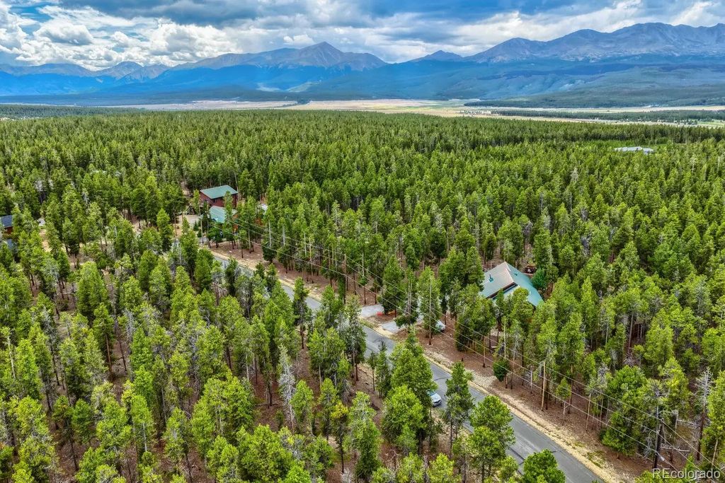 836 Baby Doe Drive, Leadville