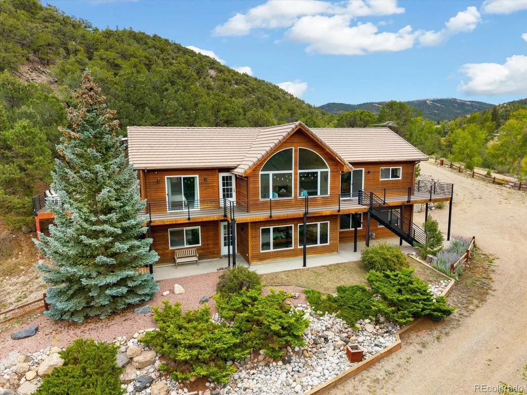 5707 County Road 210, Salida