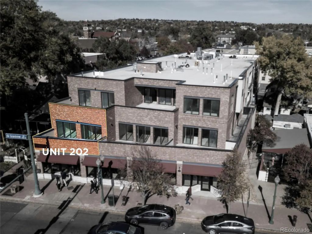 7357 W Grandview Avenue 202, Arvada
