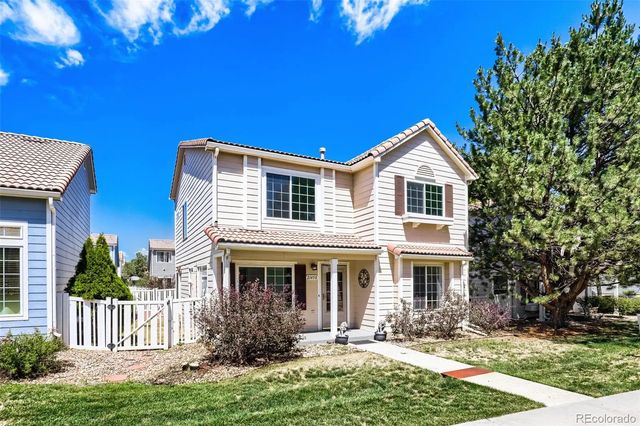 21458 E 47th Avenue, Denver