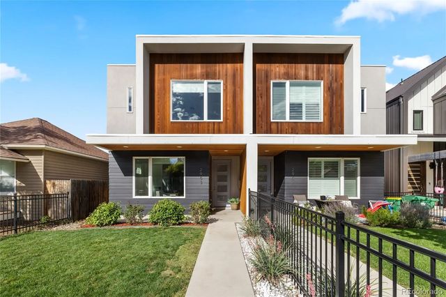 2953 S Delaware Street, Englewood