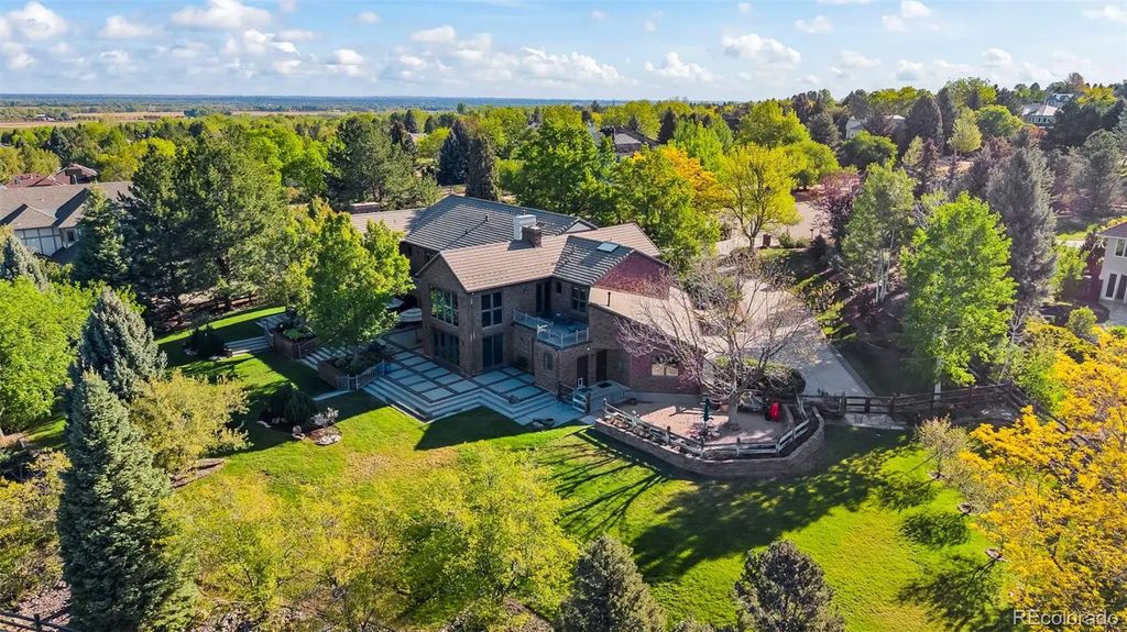 8414 Firethorn Court, Niwot