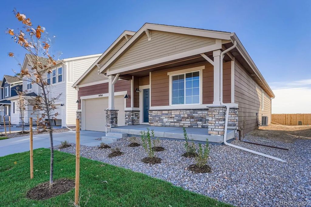 5490 E 27th Avenue, Strasburg