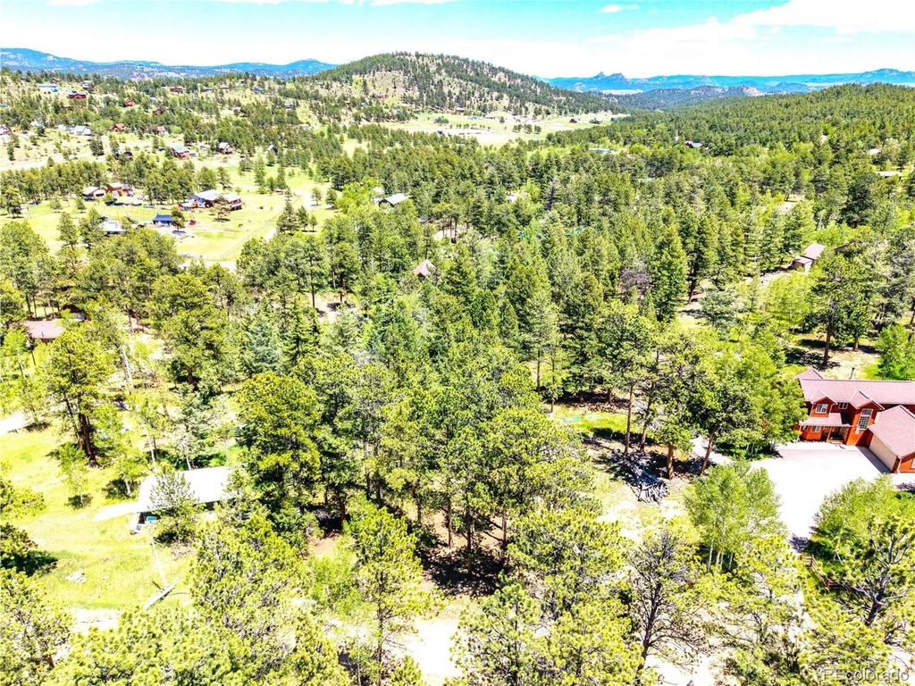 252 Beaver Trail, Bailey