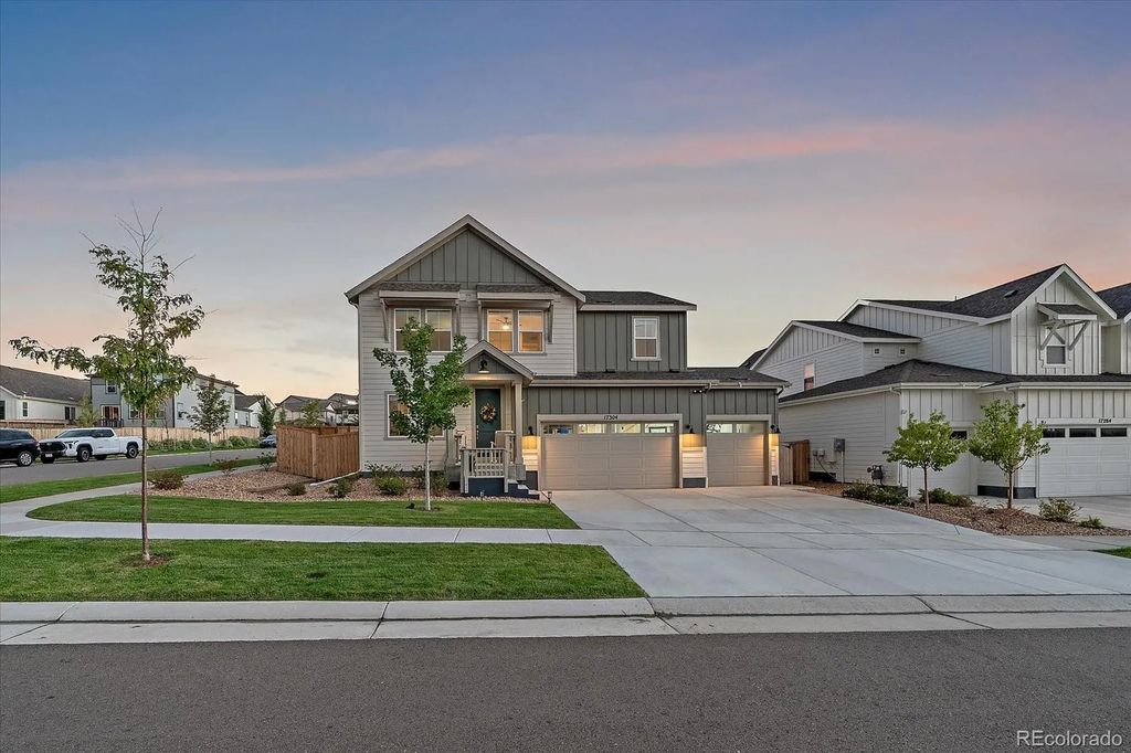 17304 Birds Foot Avenue, Parker