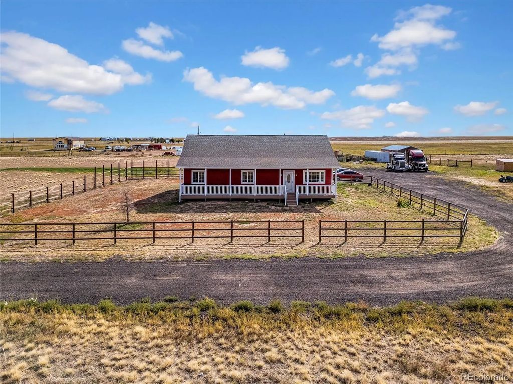 50000 E 112th Avenue, Bennett
