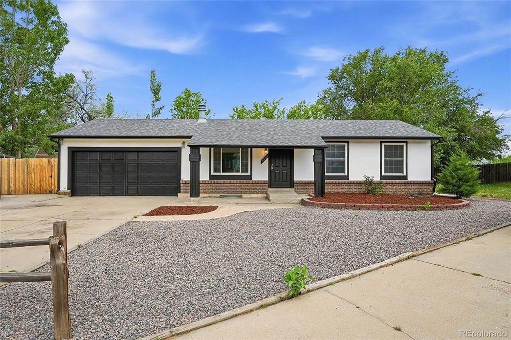 4538 S Fairplay Court, Aurora