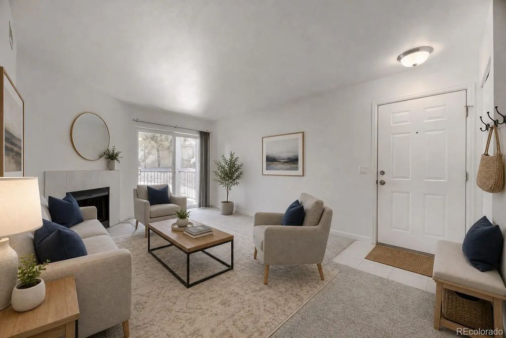 13095 W Cedar Drive 106, Lakewood