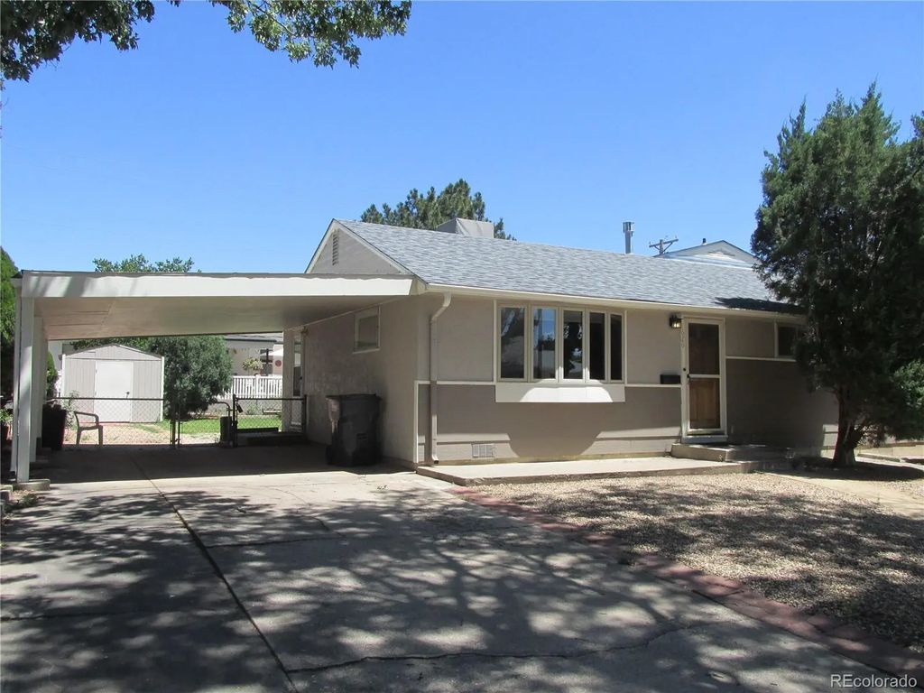 1620 Zuni Road, Pueblo