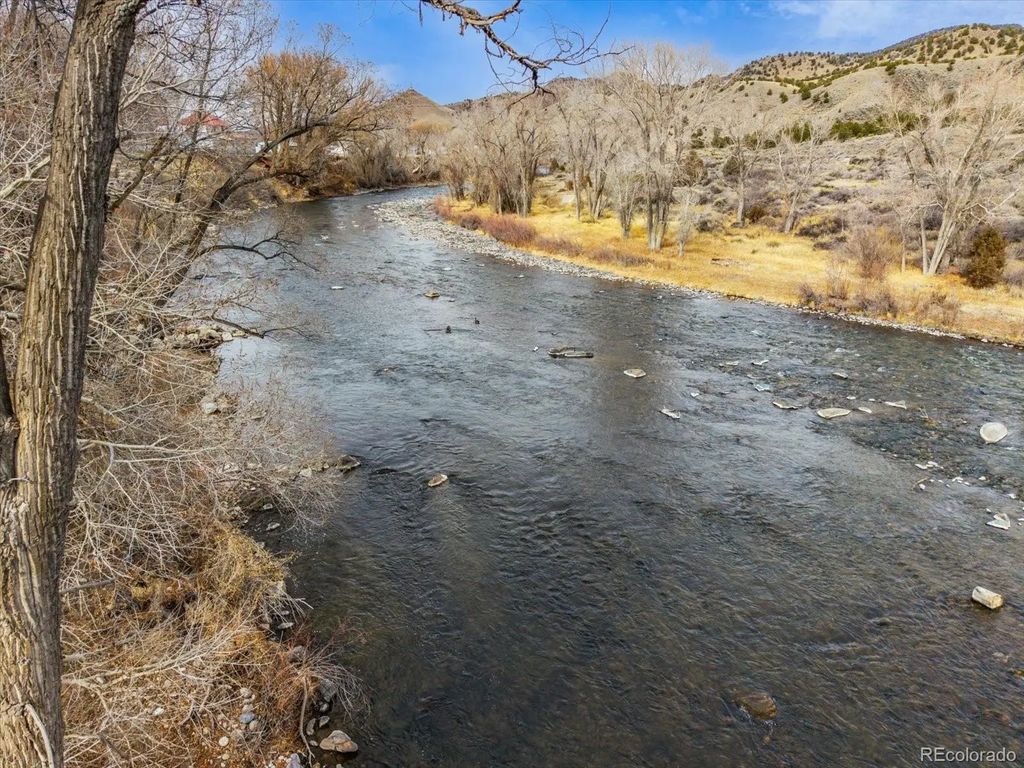 249 River Ridge Lane, Salida