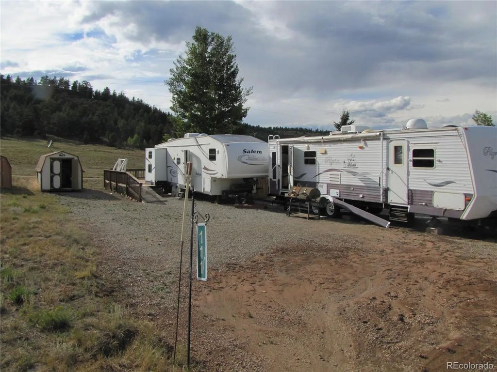 111 Water Tank Circle, Hartsel