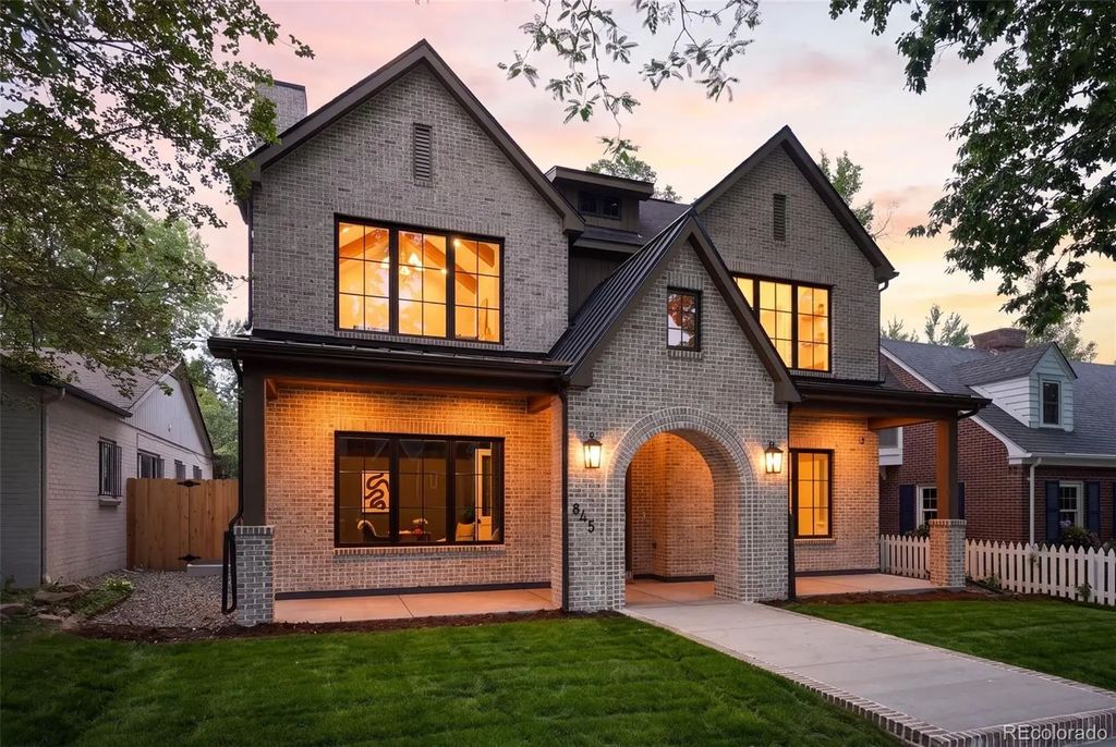 845 S Medea Way, Denver