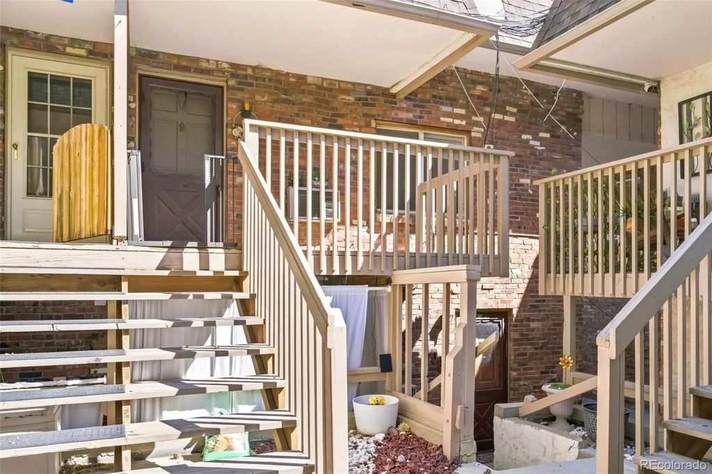 1525 S Holly Street 208, Denver