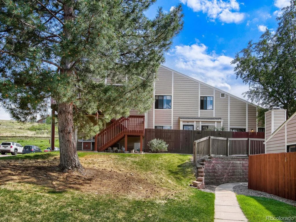 18328 W 58th Place 83, Golden